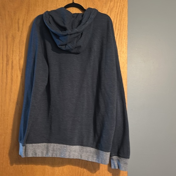 Old Navy Pullover Sweater - Picture 5 of 5